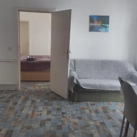 Mit Garten In Zentrum Apartmán *