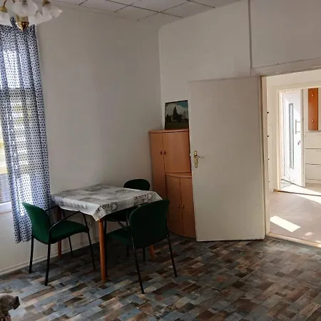 Apartmán Mit Garten In Zentrum Schwerin (Mecklenburg-Vorpommern)